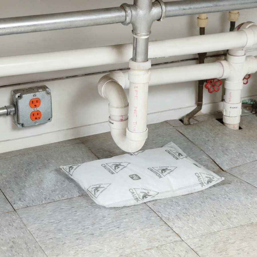 New Pig introduces line of Water Absorbent Mat Pads