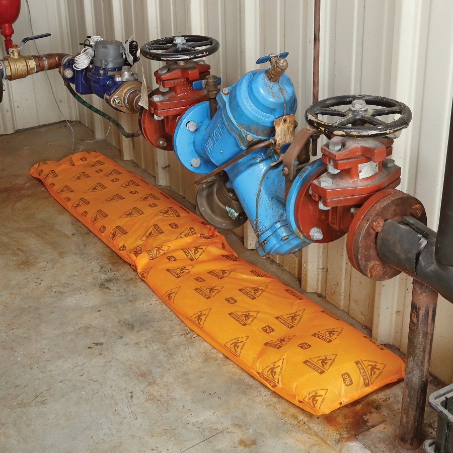 Extra Absorbent WATER Pads: High-Visibility - New Pig